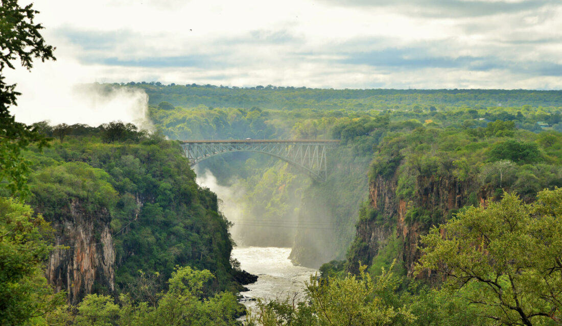 victoria falls,singita pamushana,matetsi victoria falls,safari au zimbabwe,chutes victoria,parc national hwange,voyage au zimbabwe tout inclus,faune sauvage zimbabwe,hotels chutes victoria